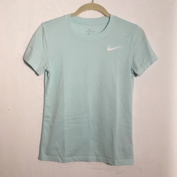 green nike dri fit shirt